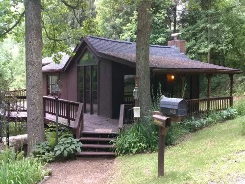 Hocking Hills Cabin Getaway